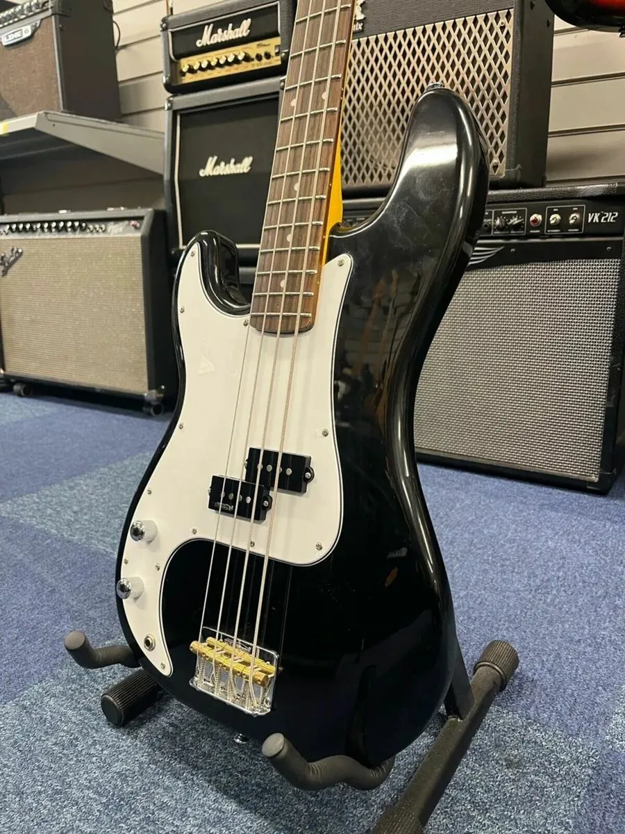 *Brand New* LH Vintage V4 P-Bass - Image 1
