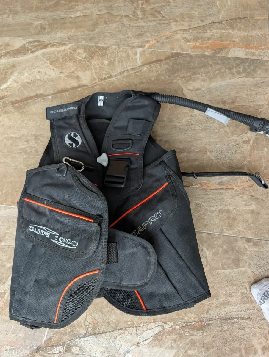 Mares BCD - Image 1