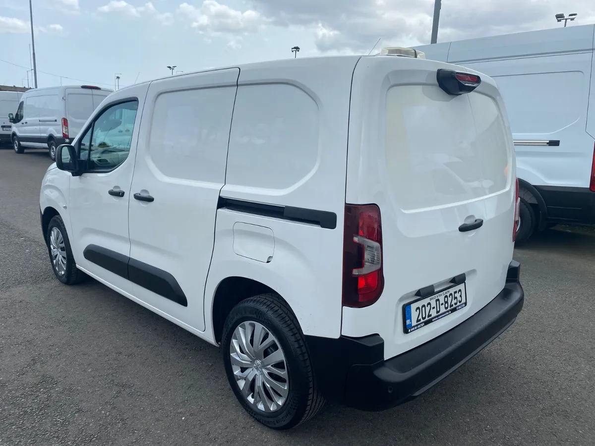 2020 Peugeot Partner Professional 1.5HDI 100BHP - Image 4