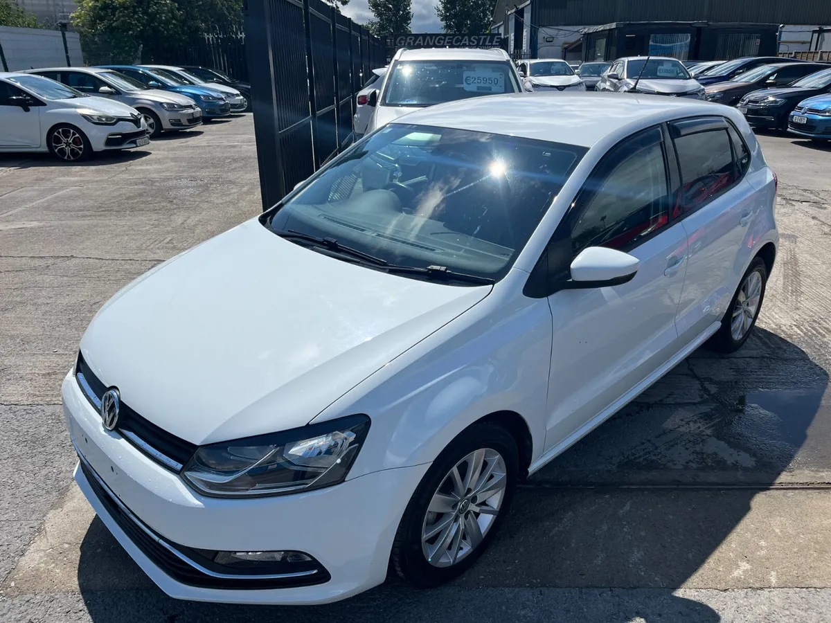 VOLKSWAGEN POLO 2015, 1.2 5DR AUTO LOW KMS - Image 3