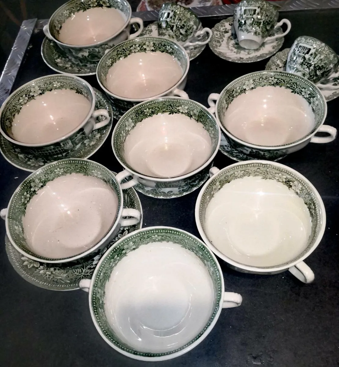 Rare green Royal Tudor Ware 20pcs - Image 1