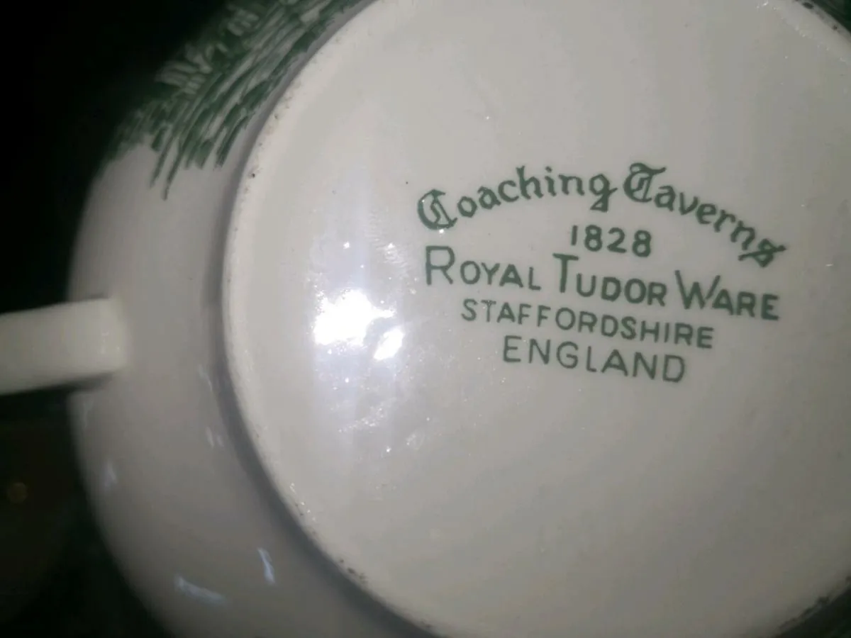Rare green Royal Tudor Ware 20pcs - Image 4