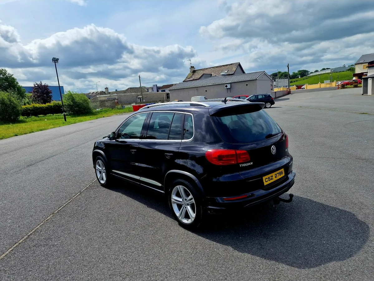 2014 Volkswagen tiguan 2.0 tdi r line🔥top spec 🔥 - Image 4