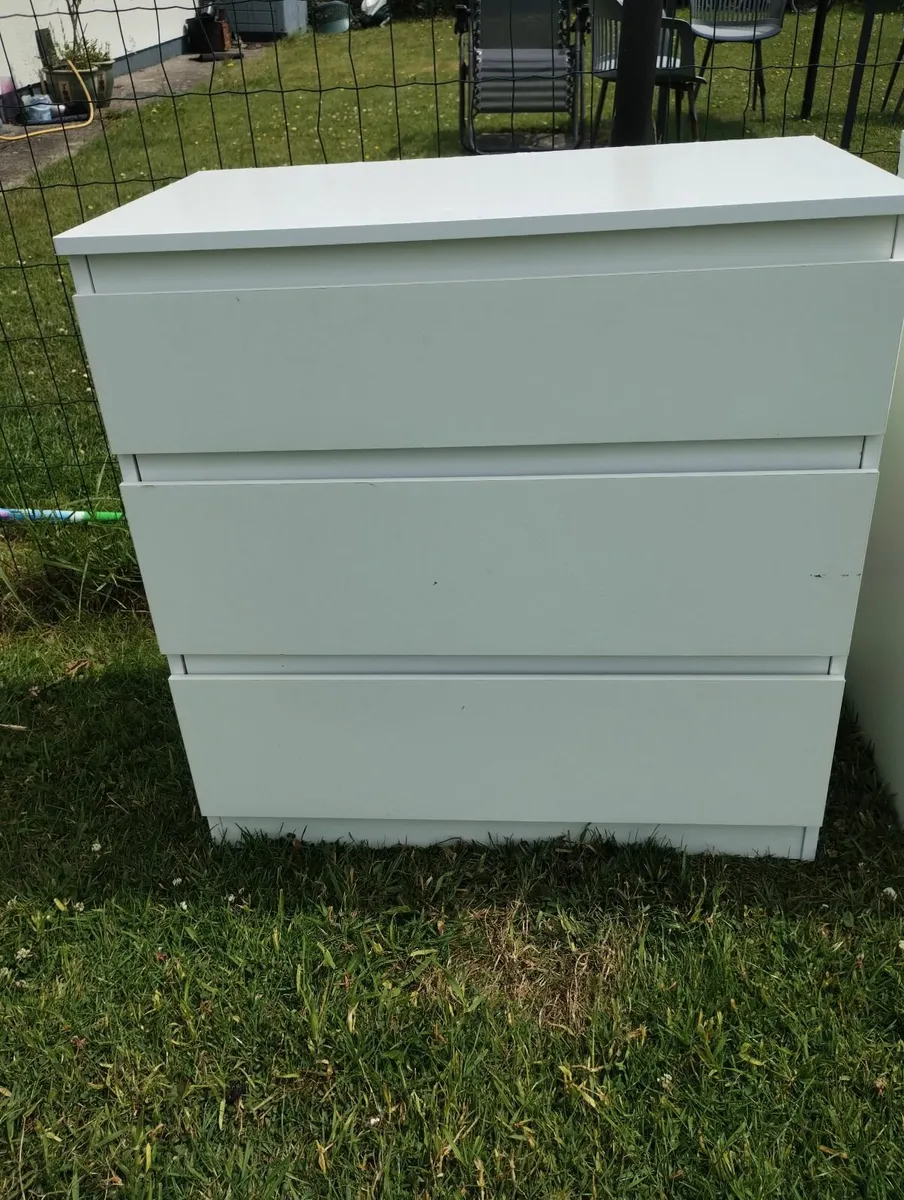Chest of drawers x2 - Image 1