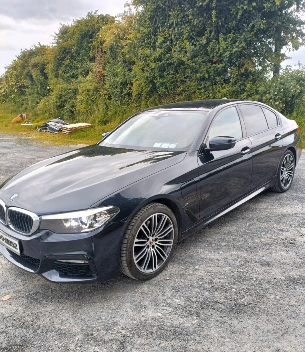 BMW G30 530E M 5-Series - Image 1
