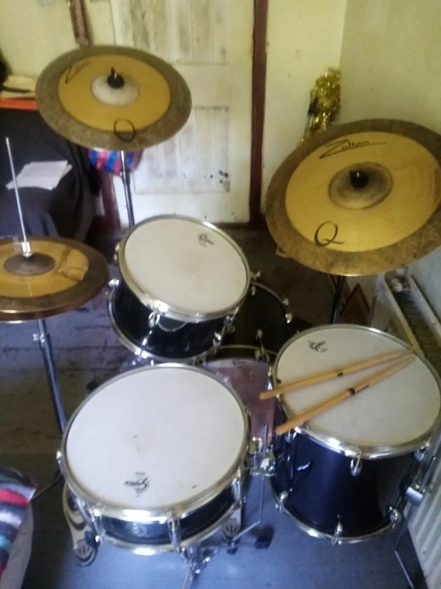 Gretsch jazz Drum kit - Image 2