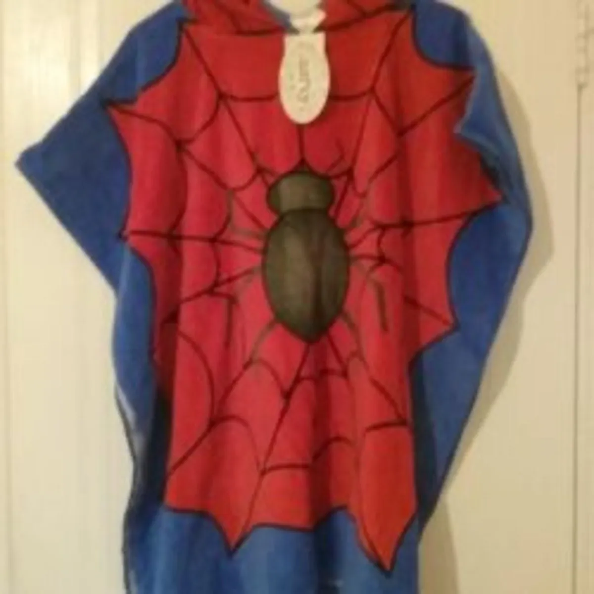 NEW Beach Towel With Hood - Image 2