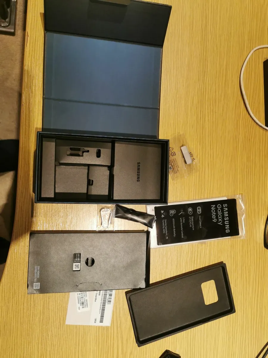 Box for Samsung Note 9 original - Image 3