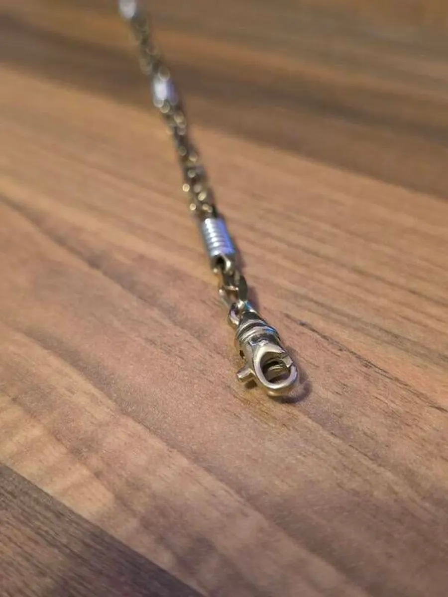 Vintage 9ct Yellow and White Gold Bracelet - Image 1