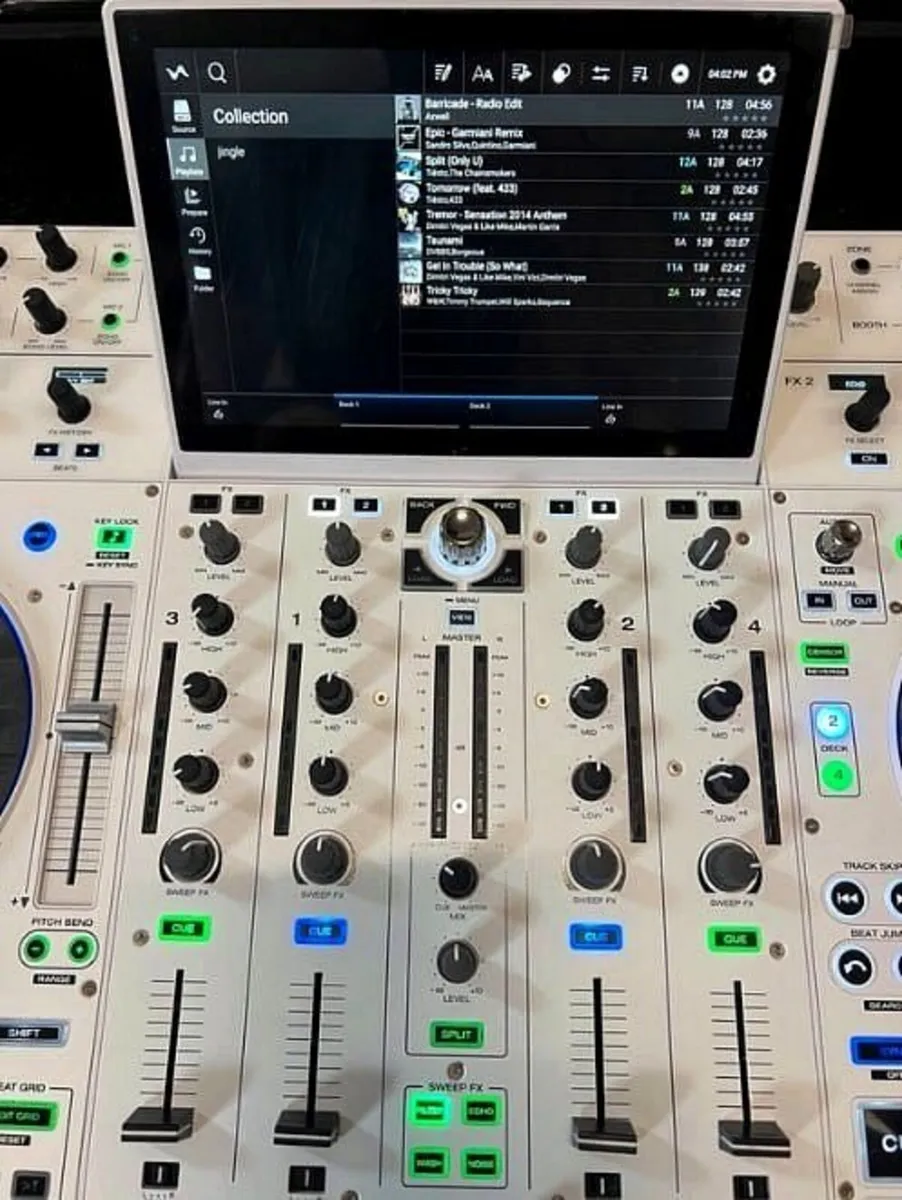 Denon Prime 4 DJ Controller+Case+500gb SSD Mint - Image 2