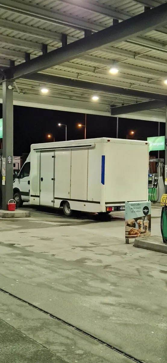 Camper, vanlife, shop - Image 4