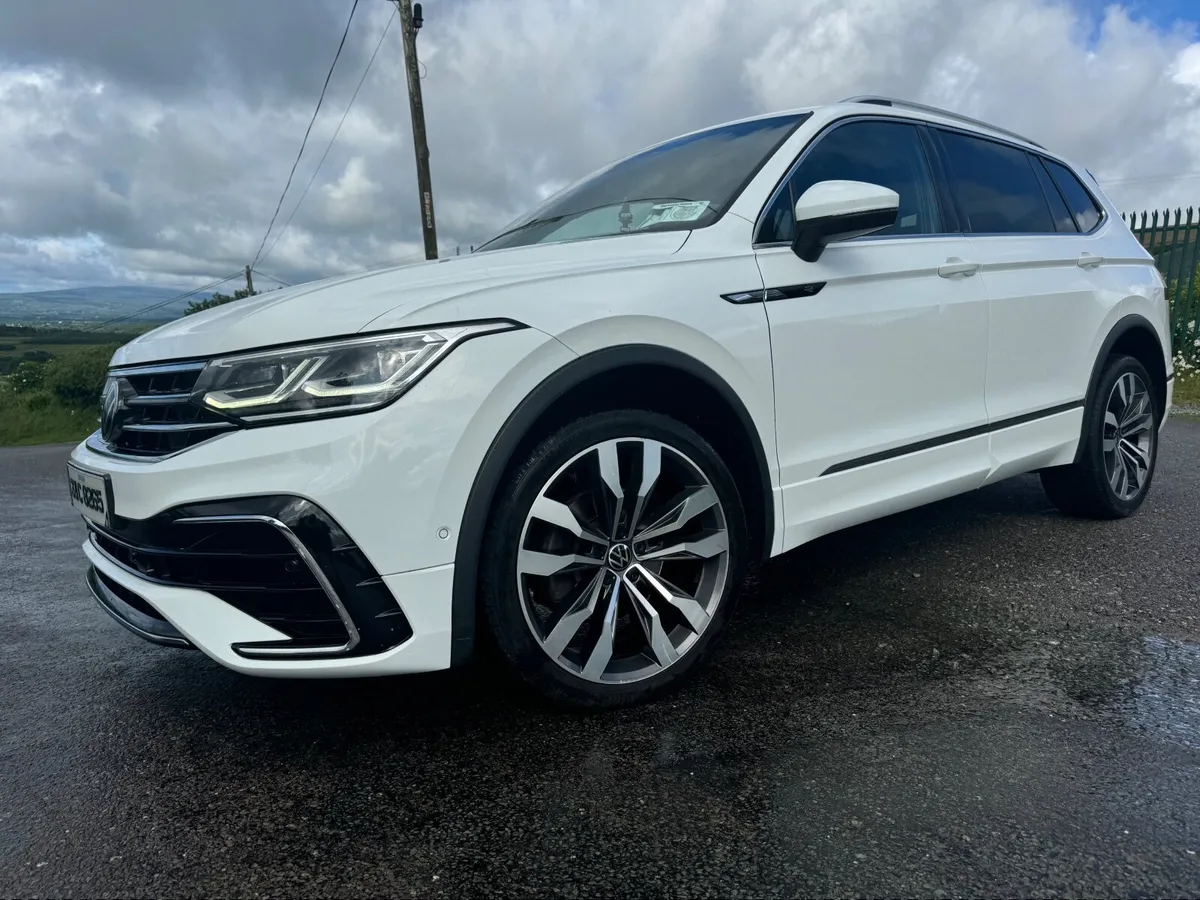 Volkswagen Tiguan 2022 - Image 3