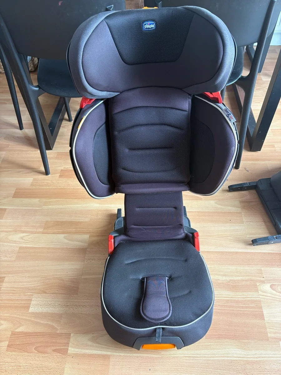 Child Car seat - Image 1