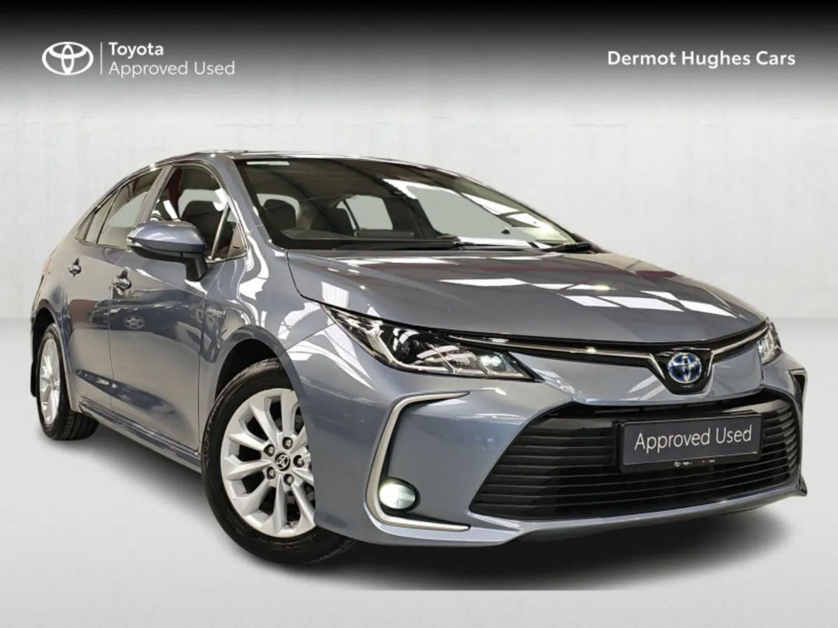 Toyota Corolla HYB LUNA SALOON - Image 1