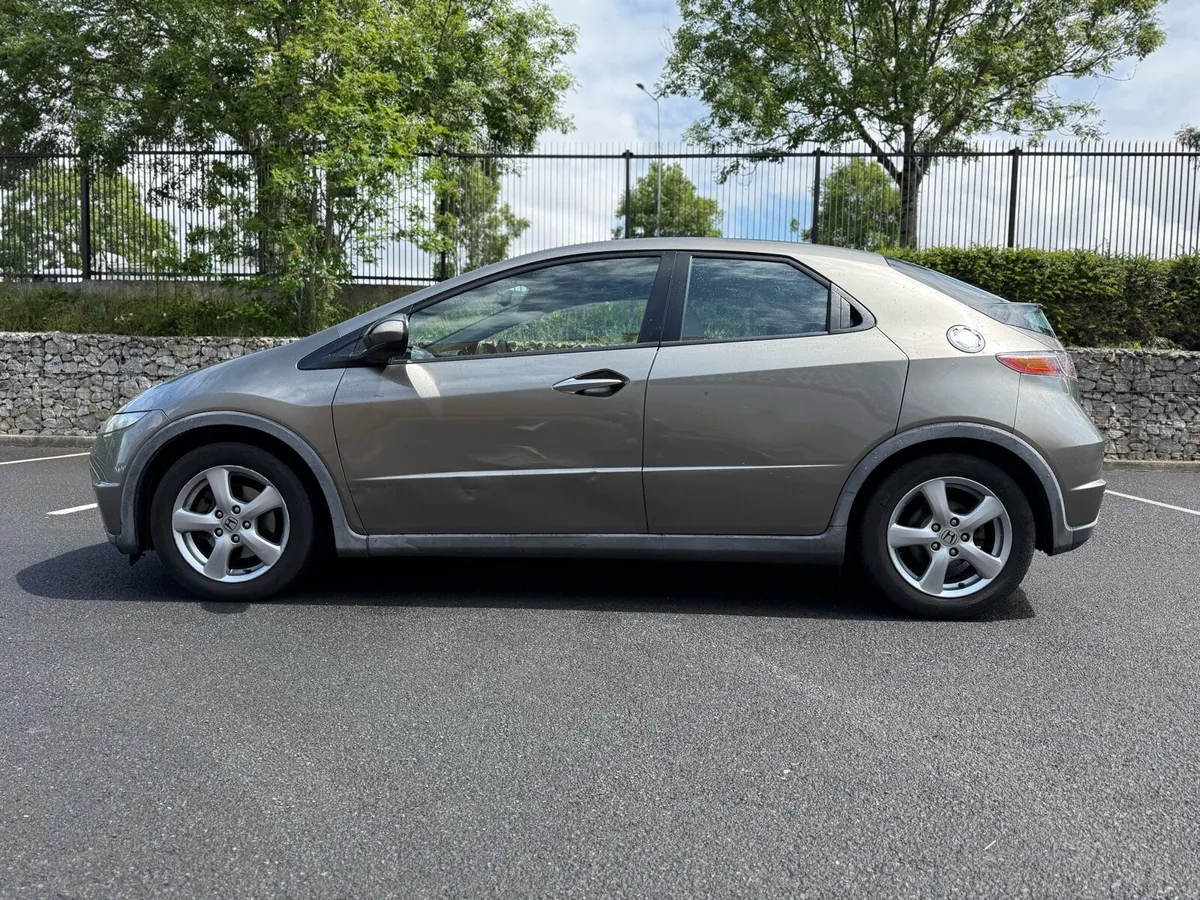 Honda Civic 1.8i SE Executive (New NCT 08-26) - Image 4