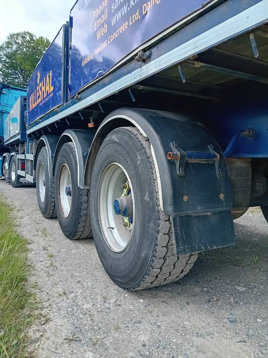 Crane Trailer - Image 3