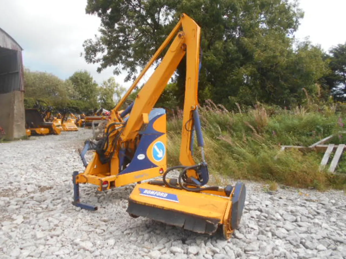 BOMFORD FALCON 5.5 EVO, 900 HRS - Image 1