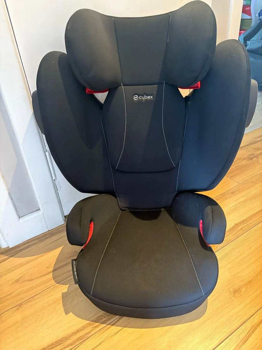 Child Car seat - Image 2