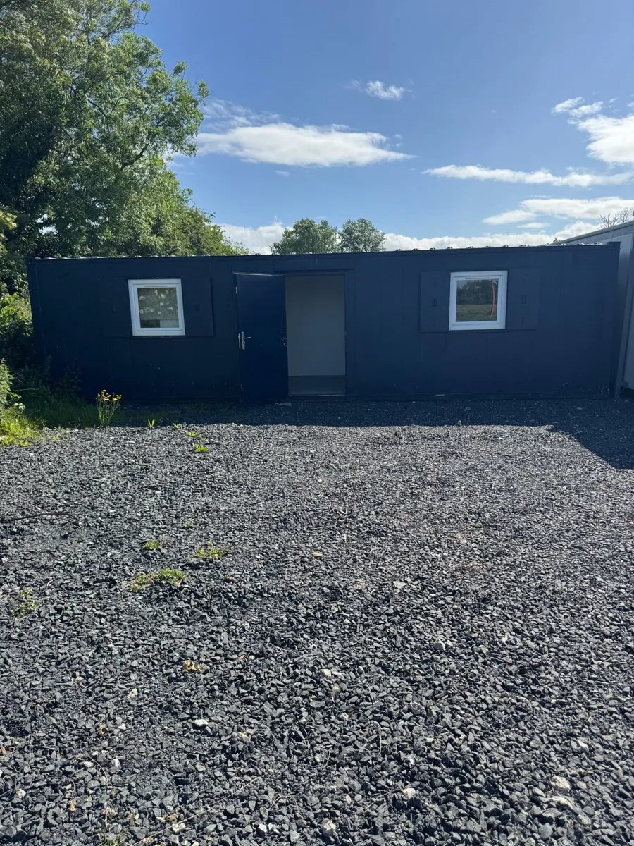 Accommodation container - Image 1