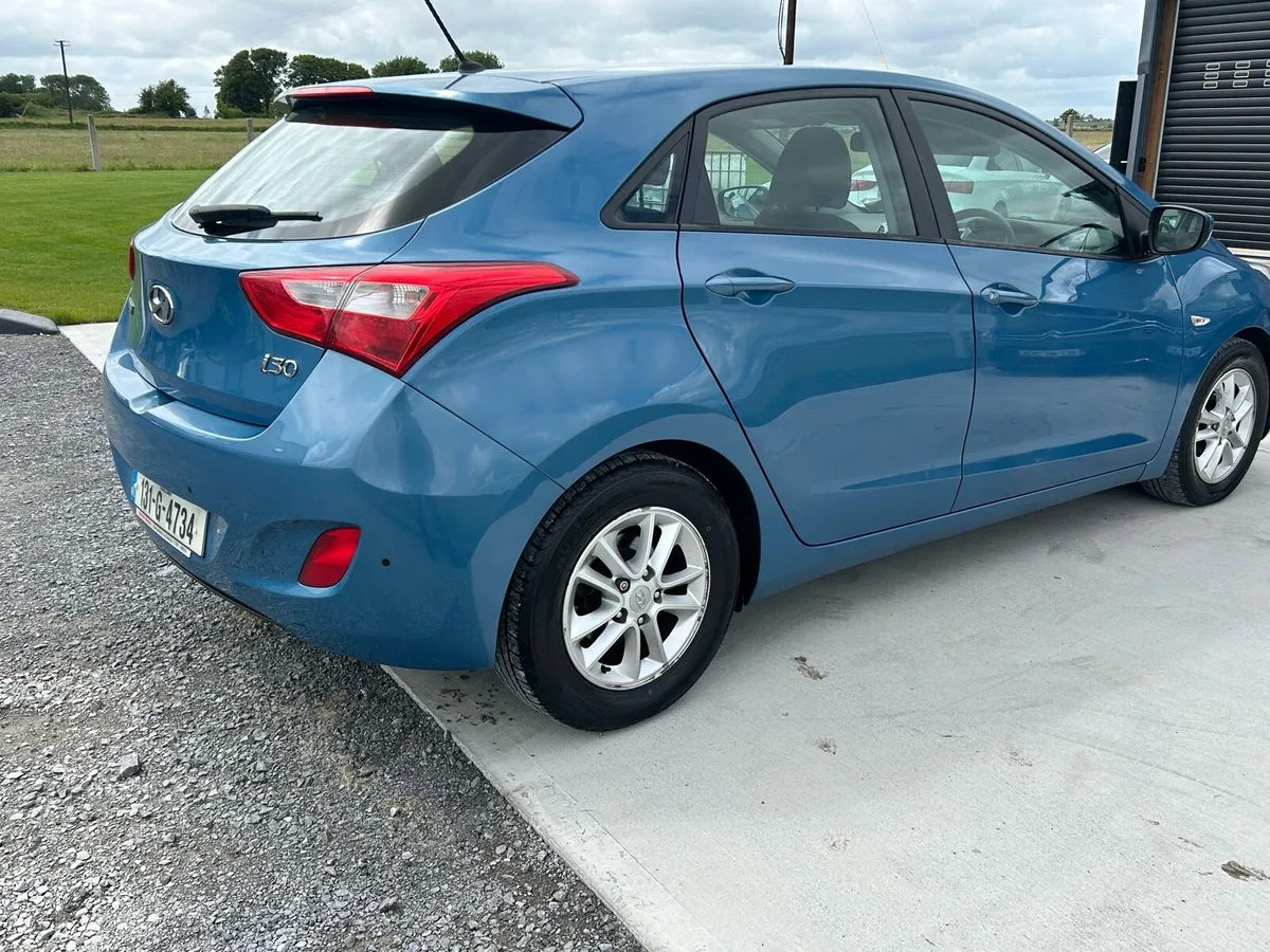 Hyundai 130 - Image 3