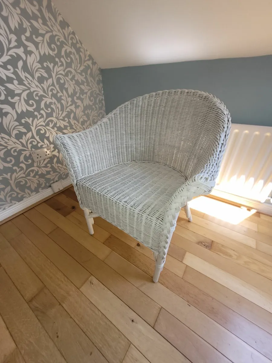 Wicker chair