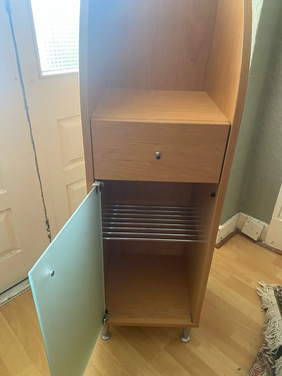 Bathroom stand - Image 1