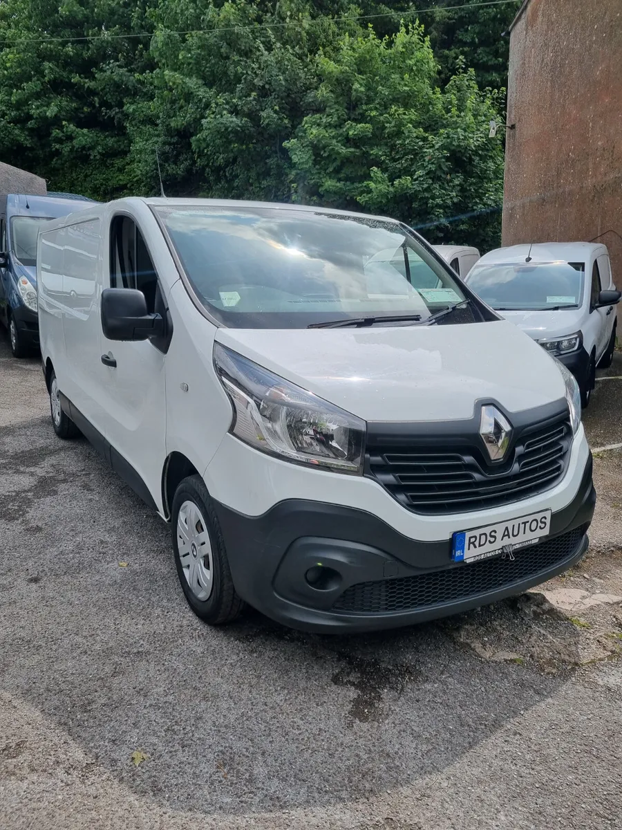 🔥18 RENAULT TRAFFIC LOW KMS🔥 - Image 1