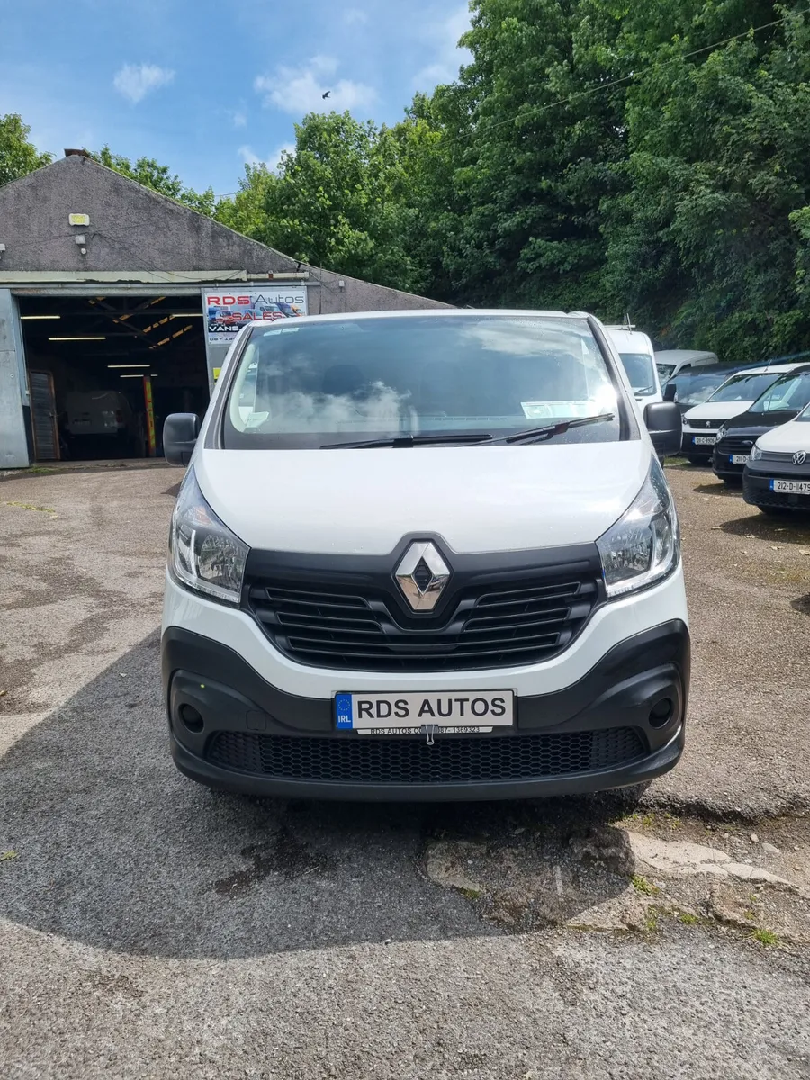 🔥18 RENAULT TRAFFIC LOW KMS🔥 - Image 2