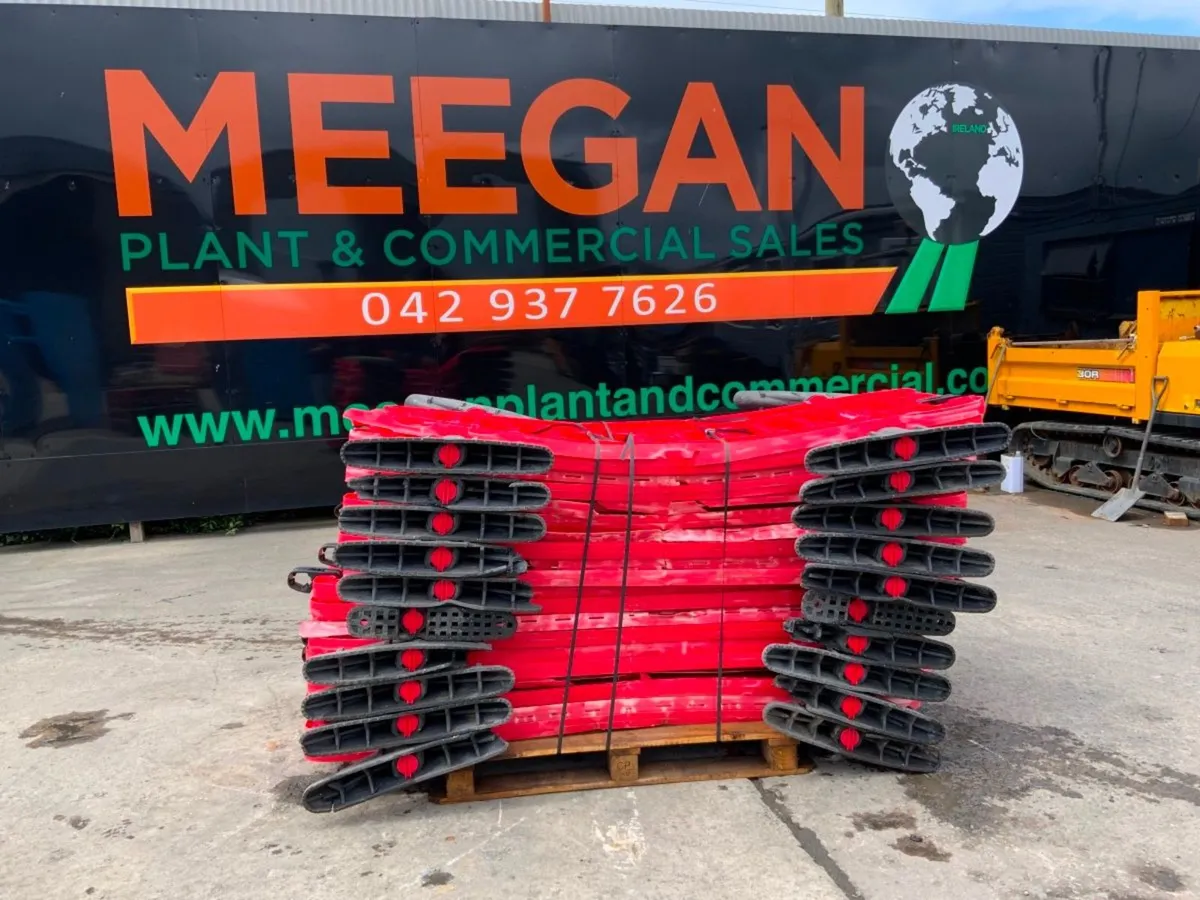 20 of  PEDESTRIAN  PLASTIC  BARRIERS ....6337. - Image 1