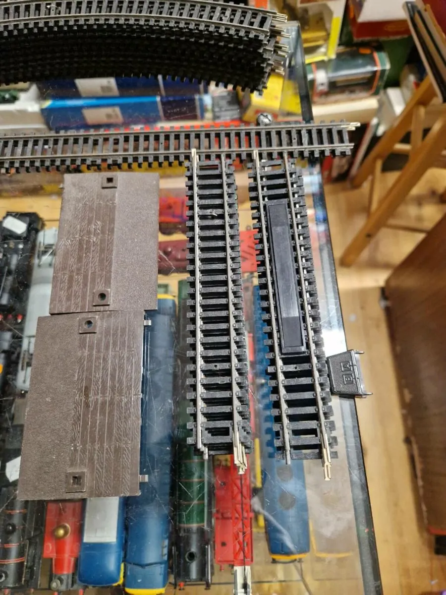 Hornby OO Gauge Track lot - Image 3