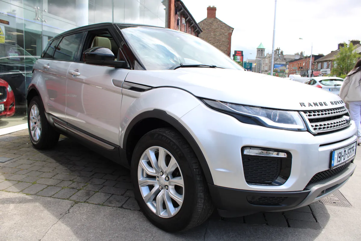 Land Rover Range Rover Evoque 2.0 AUTO 2019 - Image 2