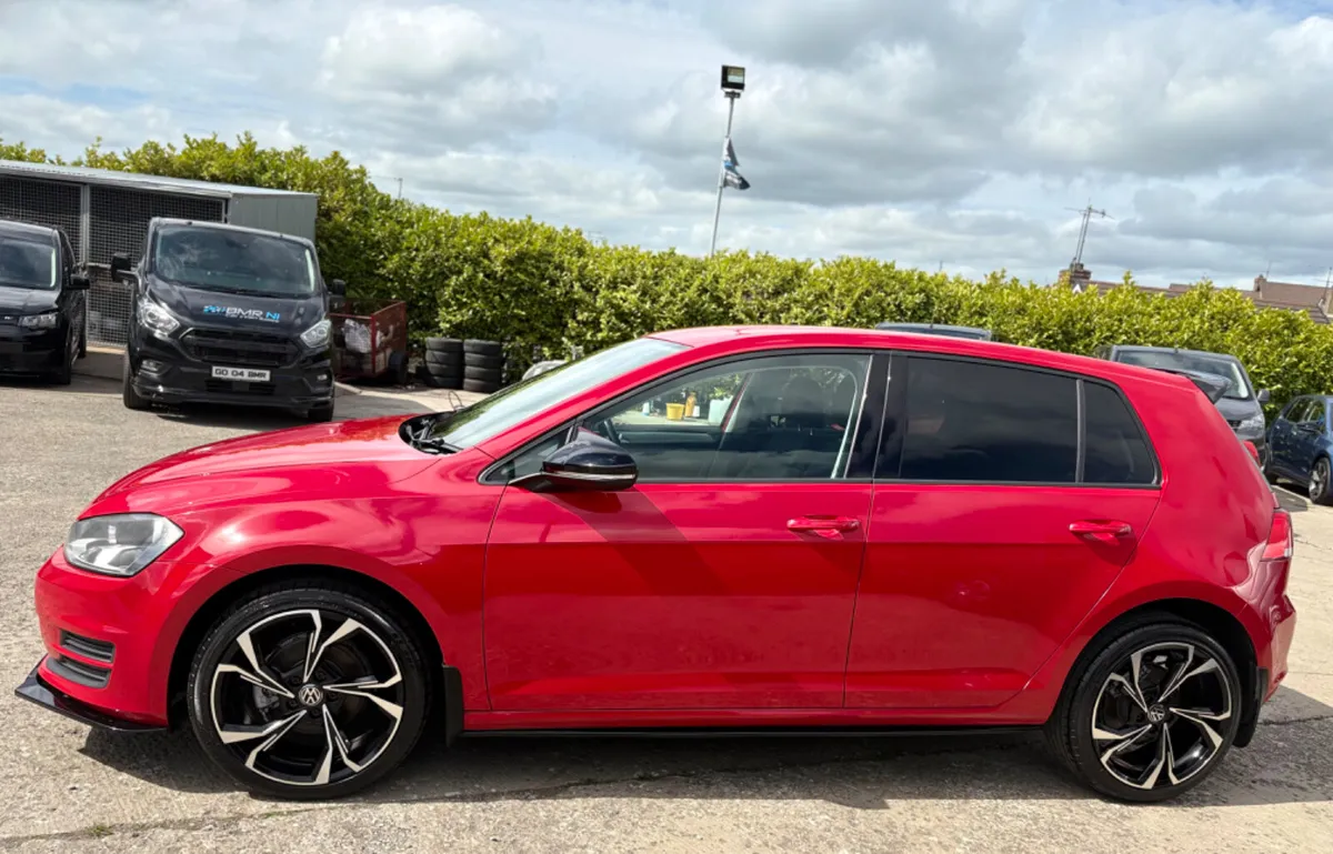 VW GOLF TDI MK7 TOP SPEC - Image 4