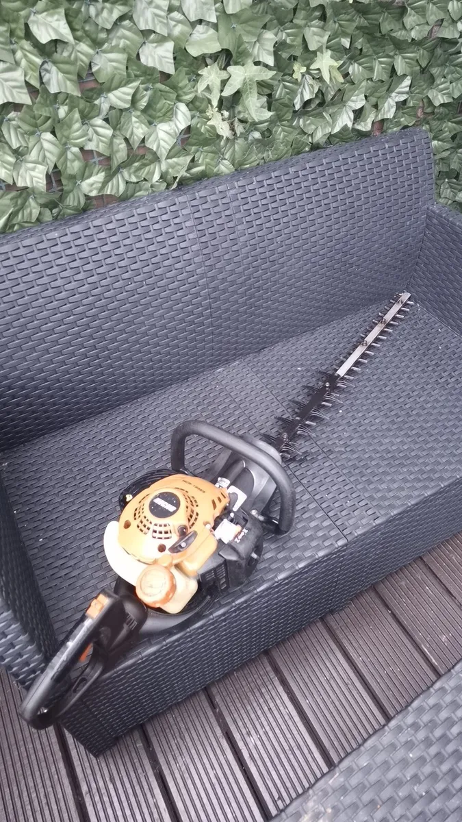 Echo Hedgetrimmers & Long Reach Trimmers - Image 2