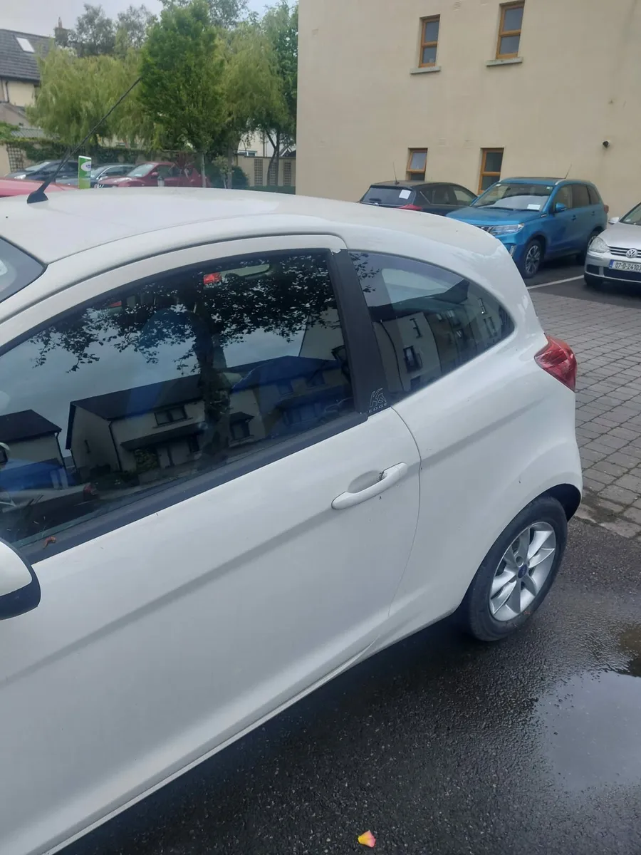 2013 Ford KA Zetec Low Kms - Image 4