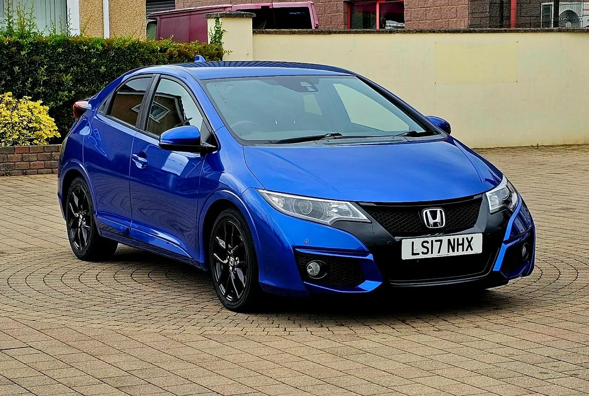 Honda Civic 2017 - Image 1