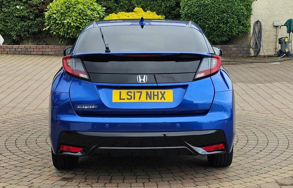 Honda Civic 2017 - Image 4