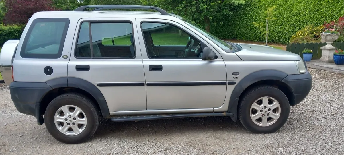 Land Rover Freelander 2003 - Image 2