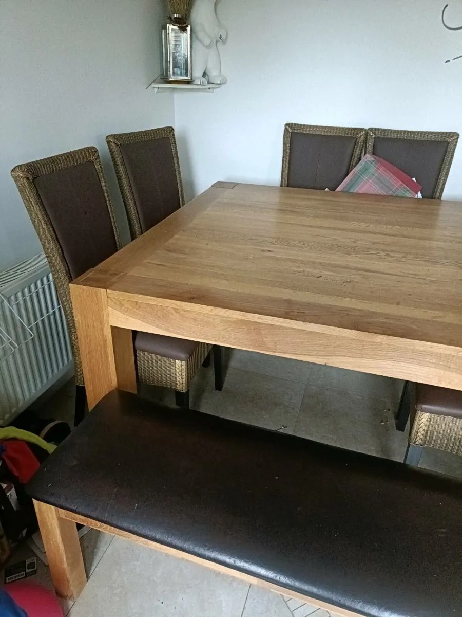 Kitchen table/ dining table with chairs - Image 1