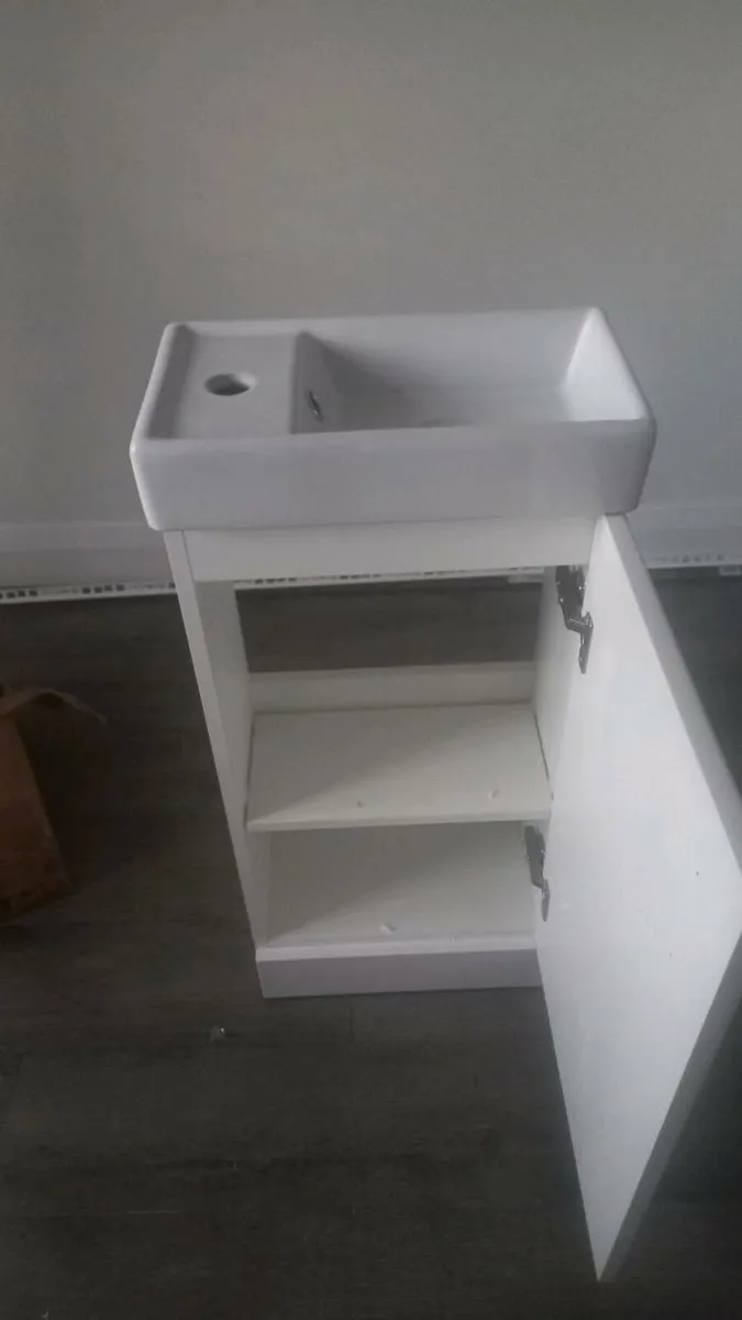 Small sink - Image 2