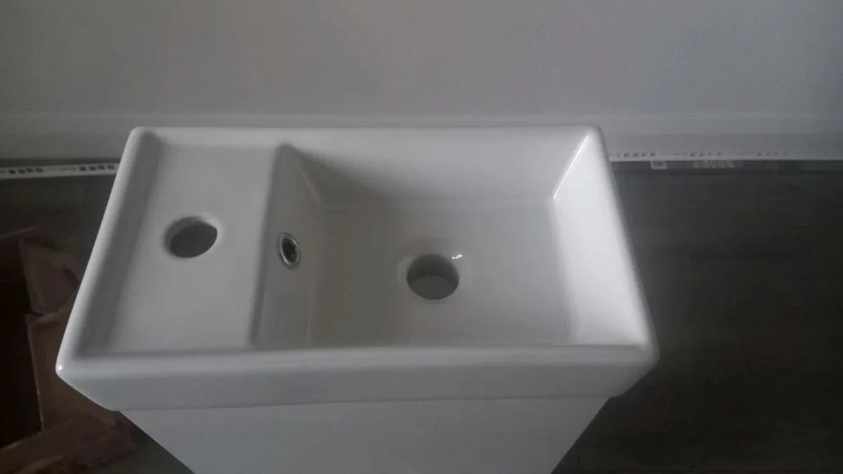 Small sink - Image 3