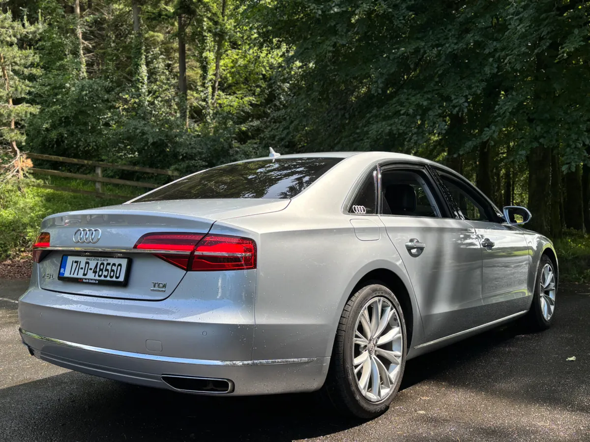 Audi A8 3.0TDI 262HP quattro Executive LWB - Image 4