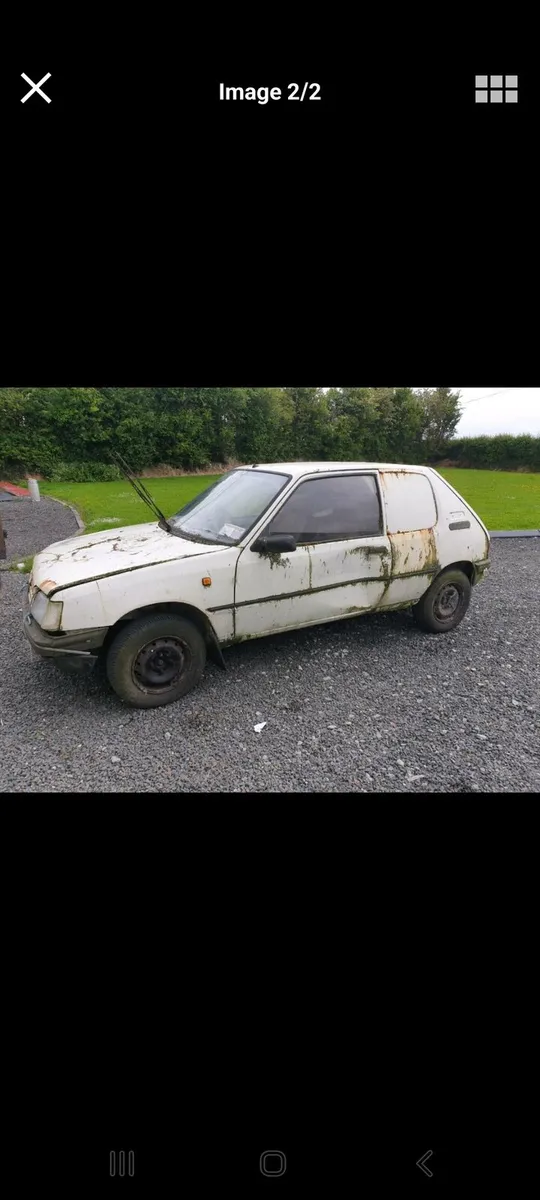 Peugeot 205 - Image 1