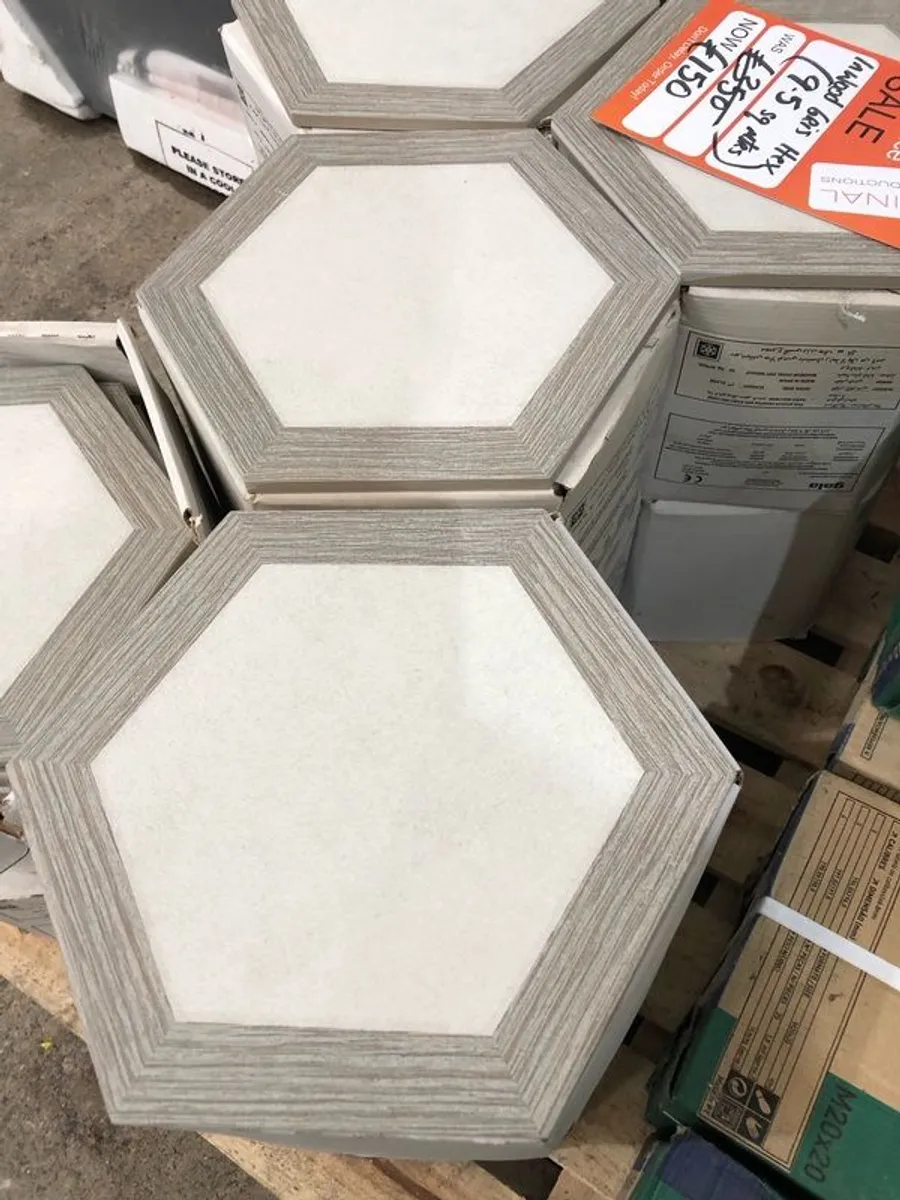 Job lot of Hexagonal Tiles - Image 3