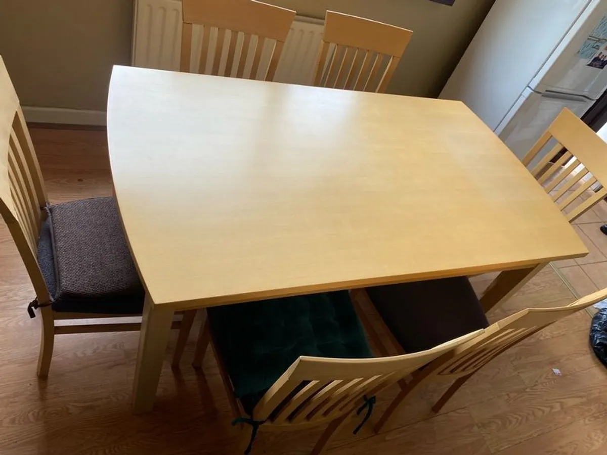 Extendable Kitchen Table & 6 Chairs - Image 3