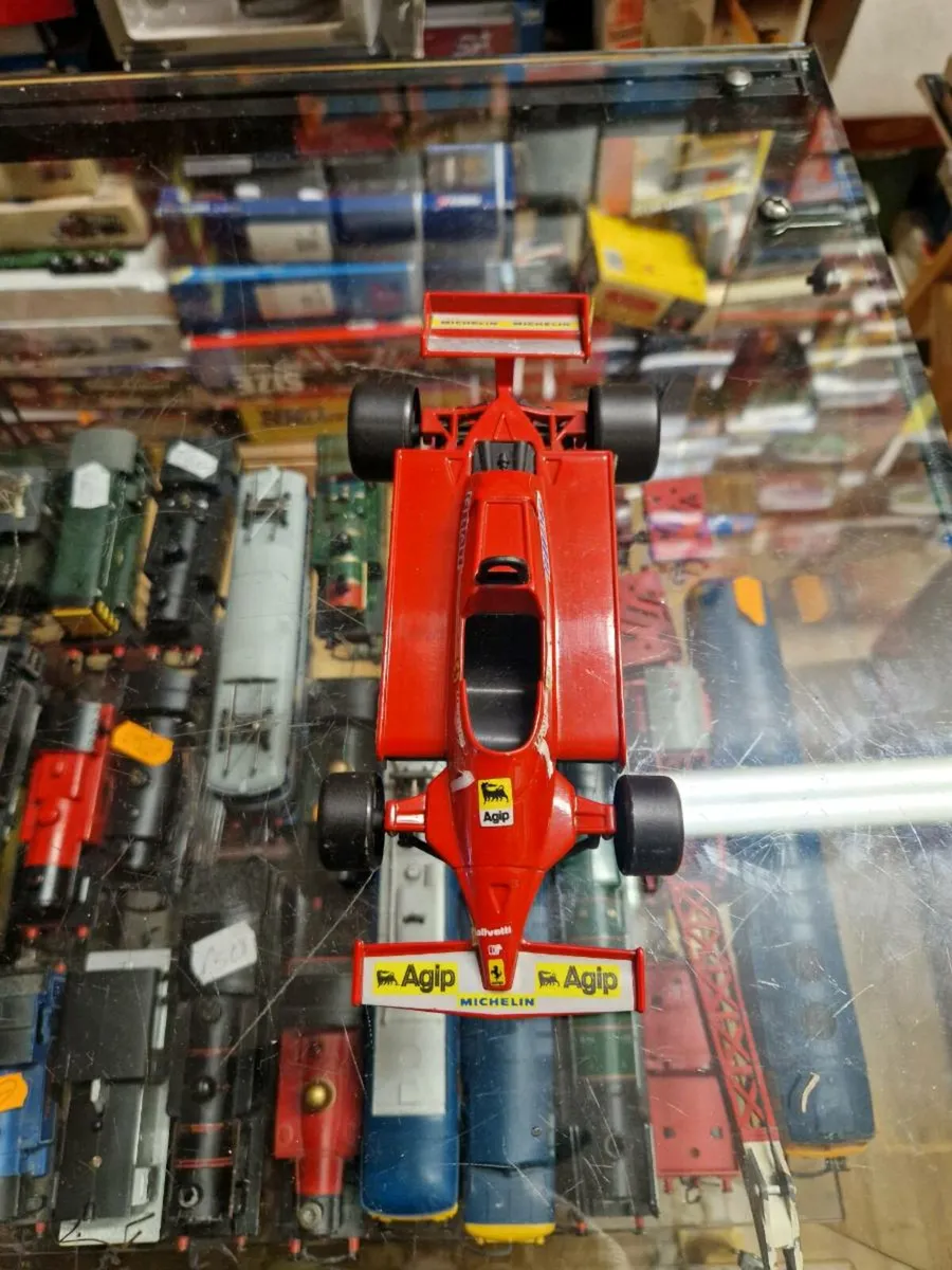 Corgi Burago Formula 1 Ferrari - Image 2