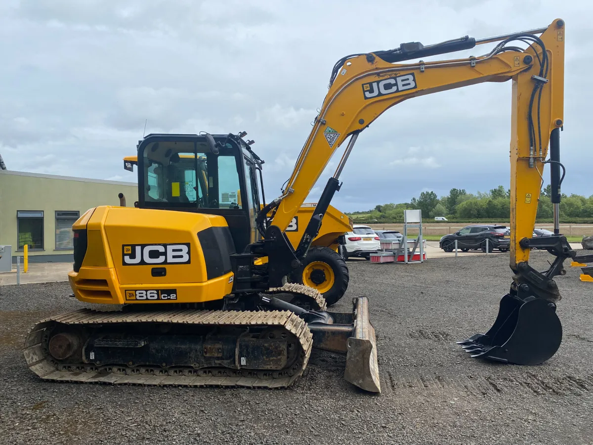 JCB 86C-2 MIDI DIGGER YEAR 2021 - Image 1