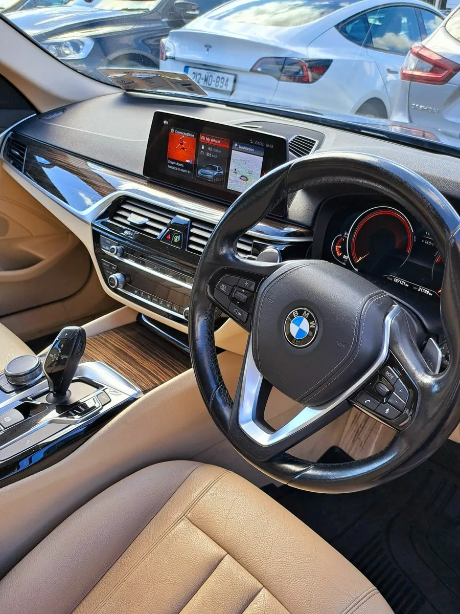 BMW 5-Series 520D  2017 G30 - Image 3