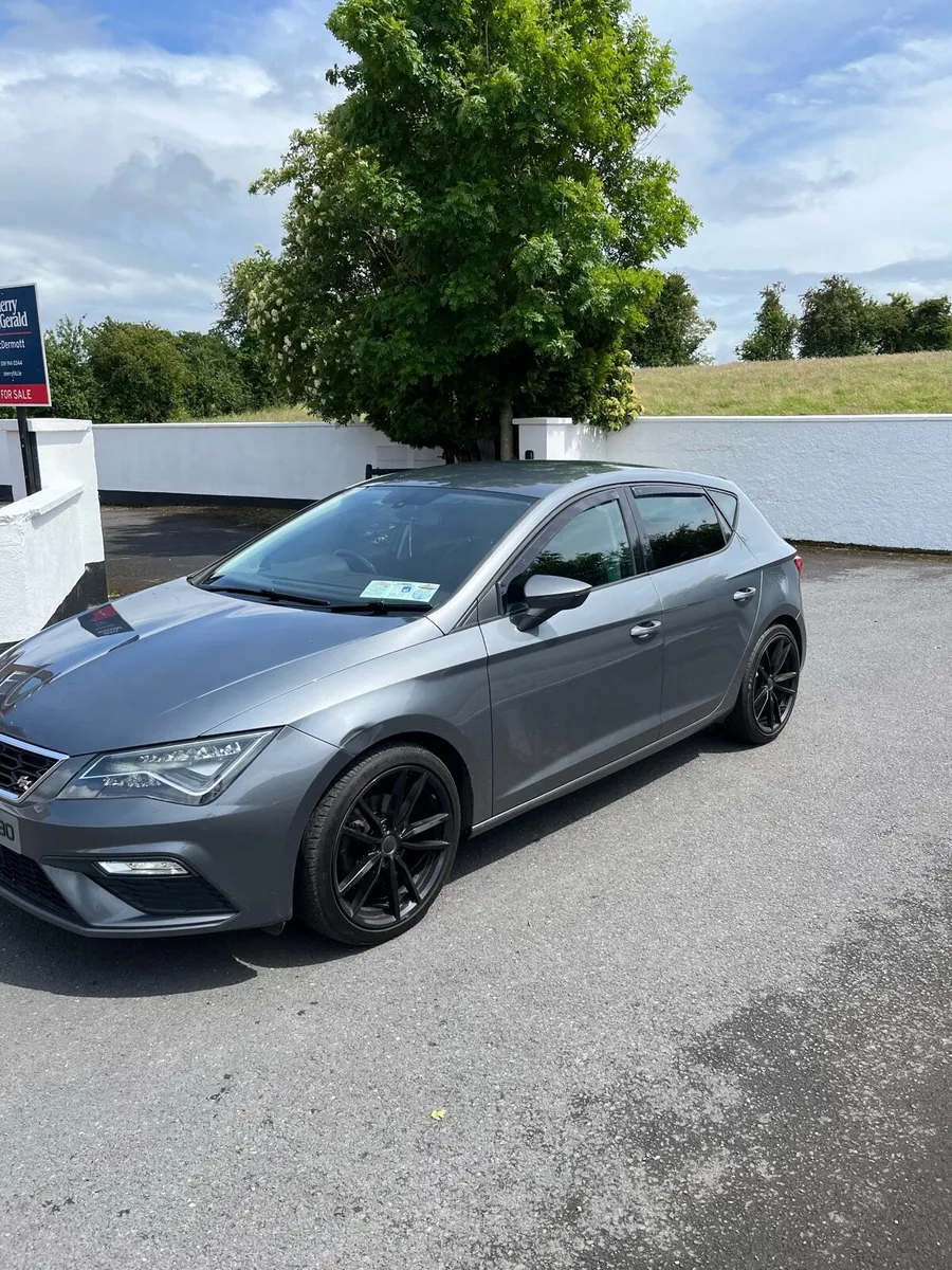 Seat Leon FR 2017 2.0 TDI - Image 4
