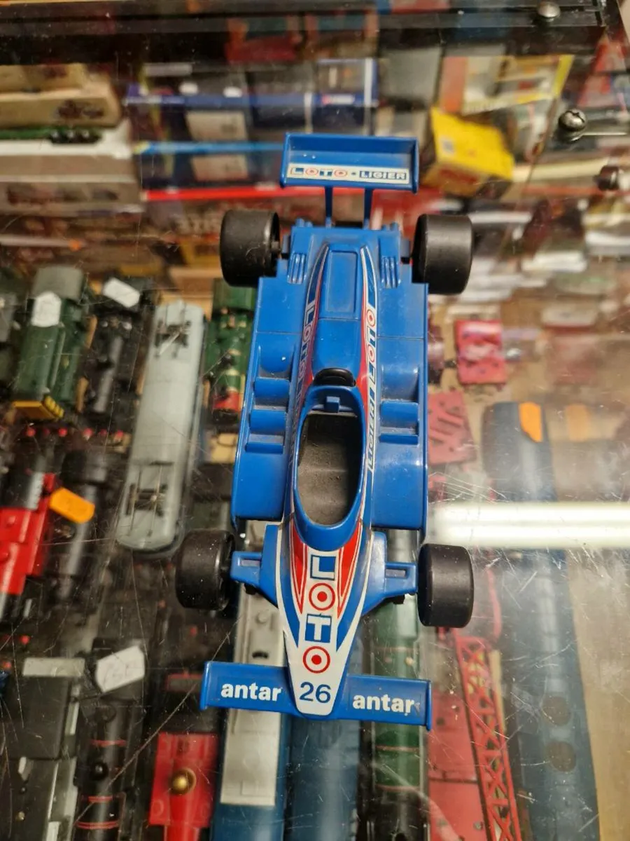 Corgi Posistil Talbot Ligier Formula 1 1.23 - Image 2