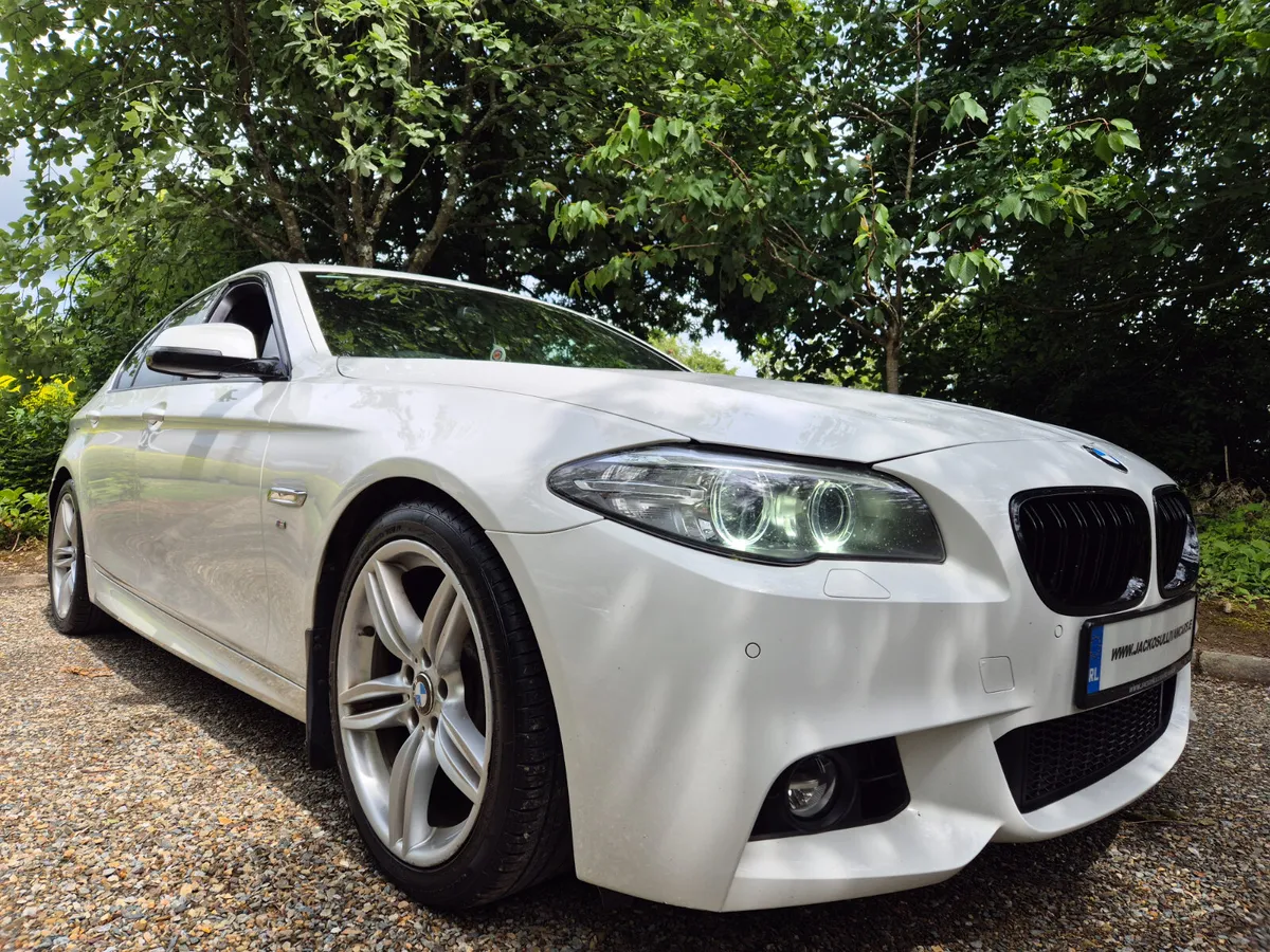 2015'BMW 520D M-SPORT Automatic - Image 2